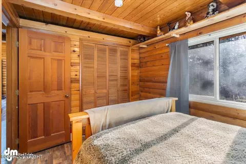 Bedroom - 21392 Barbara Falls Dr, Eagle River, AK 99577 photo 5 of 5