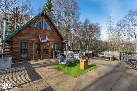 Exterior - 21392 Barbara Falls Dr, Eagle River, AK 99577 photo 3 of 10