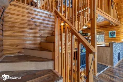 Entry Way - 21392 Barbara Falls Dr, Eagle River, AK 99577 photo 4 of 4
