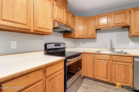 Kitchen - 4510 Wright St # 21, Anchorage, AK 99507 photo 3 of 4