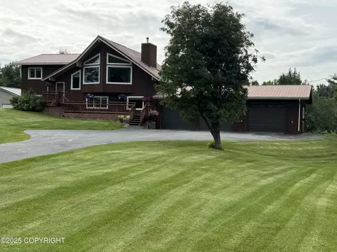 3100 N Eves Dr, Palmer, AK 99645