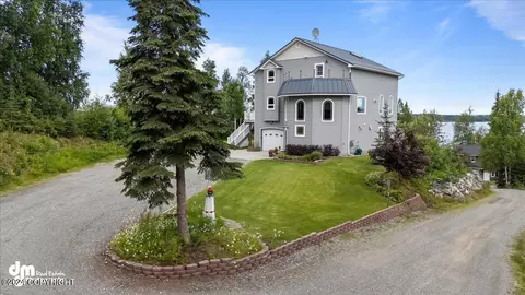 4423 S Harbor Rd, Big Lake, AK 99652