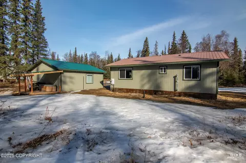 53505 Jeffery Ave, Kenai, AK 99611