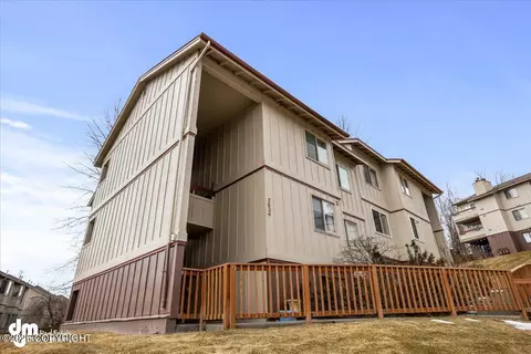 Exterior - 5622 E 40th Ave, Anchorage, AK 99504 photo 10 of 10