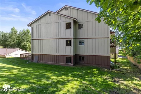 Exterior - 5622 E 40th Ave, Anchorage, AK 99504 photo 3 of 10