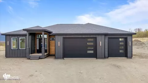 2624 S Sanctuary Dr, Palmer, AK 99645
