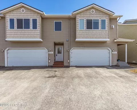 2658 Aspen Heights Loop # 27, Anchorage, AK 99508