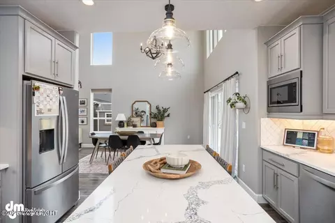 Kitchen - 5131 E Henhouse Loop, Wasilla, AK 99654 photo 7 of 9