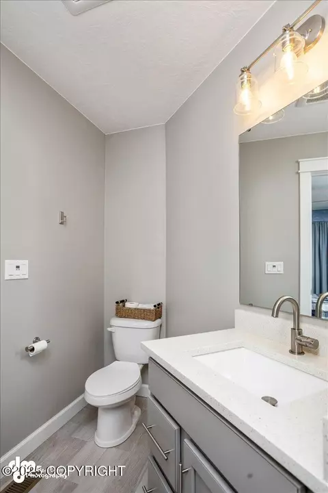Bath - 5131 E Henhouse Loop, Wasilla, AK 99654 photo 14 of 20