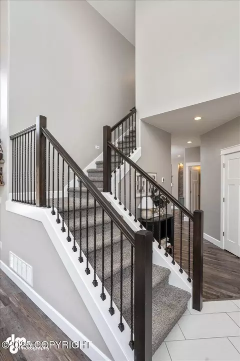 Entry Way - 5131 E Henhouse Loop, Wasilla, AK 99654 photo 6 of 11