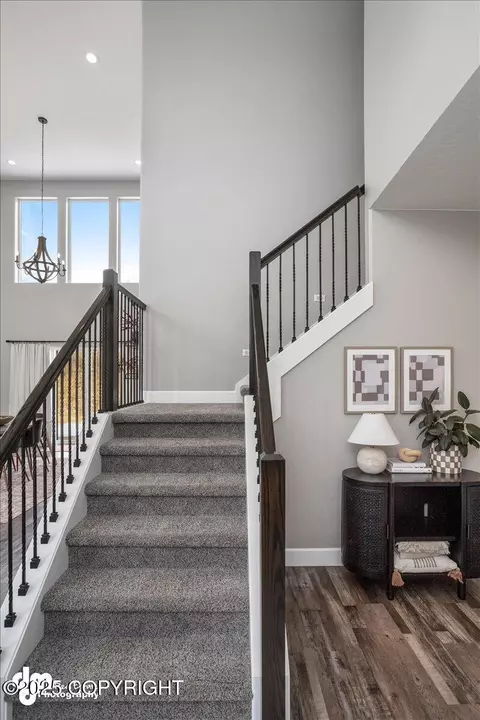 Entry Way - 5131 E Henhouse Loop, Wasilla, AK 99654 photo 7 of 11