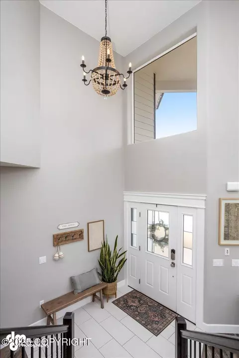 Entry Way - 5131 E Henhouse Loop, Wasilla, AK 99654 photo 3 of 11