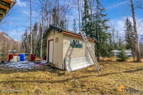 20514 Eagle River Rd, Eagle River, AK 99577 photo 36