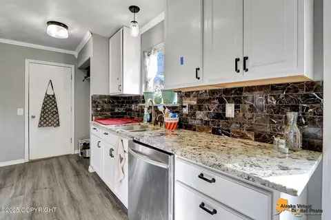 20514 Eagle River Rd, Eagle River, AK 99577 photo 9