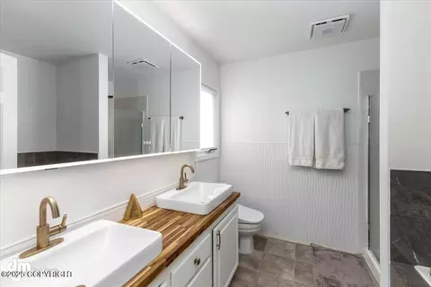 Bath - 10911 Adanak Cir, Eagle River, AK 99577 photo 1 of 5