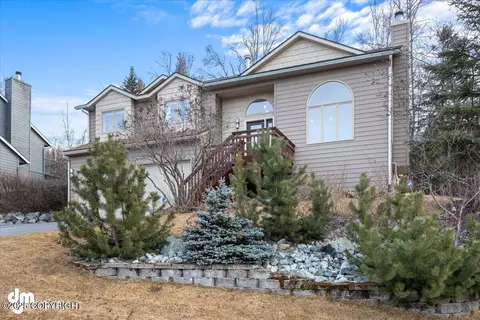 Exterior - 10911 Adanak Cir, Eagle River, AK 99577 photo 7 of 9