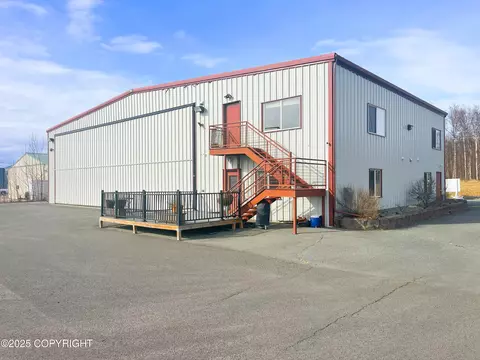 6690 E Beechcraft Rd, Wasilla, AK 99654 photo 1