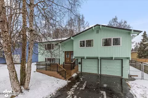 3322 Purdue St, Anchorage, AK 99508