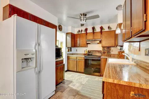 Kitchen - 8440 E 11th Ct, Anchorage, AK 99504 photo 3 of 3