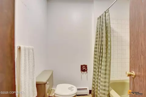 Bath - 8440 E 11th Ct, Anchorage, AK 99504 photo 3 of 3