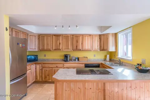 Kitchen - 18623 Neva Cir, Eagle River, AK 99577 photo 1 of 2
