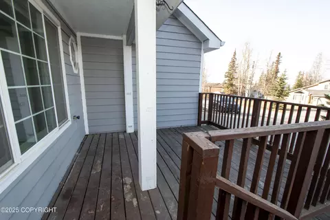 Exterior - 10127 Crest View Ln, Eagle River, AK 99577 photo 8 of 9
