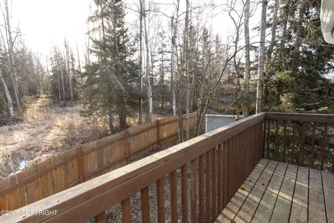 Exterior - 10127 Crest View Ln, Eagle River, AK 99577 photo 5 of 9