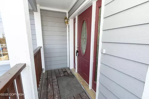 Exterior - 10127 Crest View Ln, Eagle River, AK 99577 photo 6 of 9