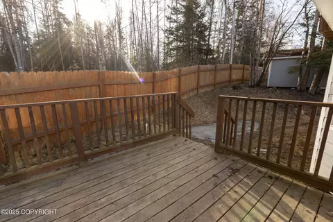 Exterior - 10127 Crest View Ln, Eagle River, AK 99577 photo 2 of 9