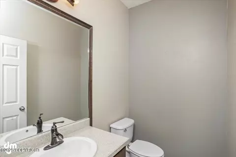 Bath - 4491 E Serendipity Loop, Wasilla, AK 99654 photo 15 of 16