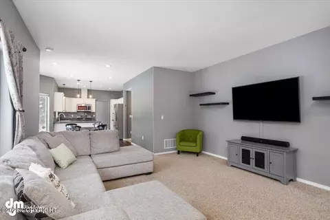 Living - 4491 E Serendipity Loop, Wasilla, AK 99654 photo 6 of 6