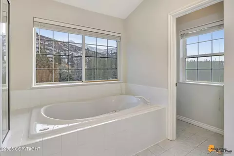 Bath - 9915 Middlerock Rd, Anchorage, AK 99507 photo 3 of 9