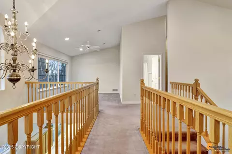 Entry Way - 9915 Middlerock Rd, Anchorage, AK 99507 photo 9 of 13