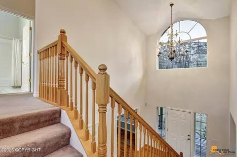 Entry Way - 9915 Middlerock Rd, Anchorage, AK 99507 photo 2 of 13