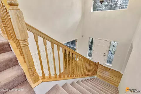 Entry Way - 9915 Middlerock Rd, Anchorage, AK 99507 photo 3 of 13
