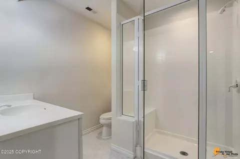 Bath - 9915 Middlerock Rd, Anchorage, AK 99507 photo 8 of 9
