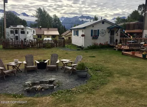 Exterior - 428 Third Ave, Seward, AK 99664 photo 8 of 10