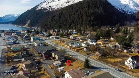 View/Area - 428 Third Ave, Seward, AK 99664 photo 1 of 7
