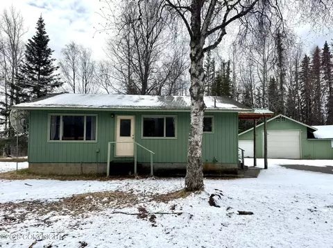 3520 Beaver Loop Rd, Kenai, AK 99611