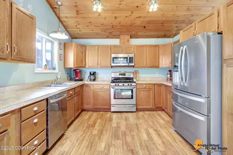 Kitchen - 9501 Noak Cir, Eagle River, AK 99577 photo 1 of 5