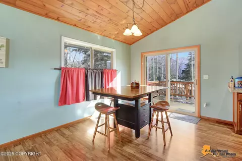 Dining - 9501 Noak Cir, Eagle River, AK 99577 photo 1 of 1