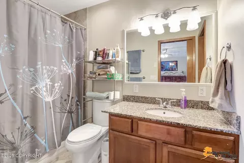 Bath - 9501 Noak Cir, Eagle River, AK 99577 photo 2 of 3