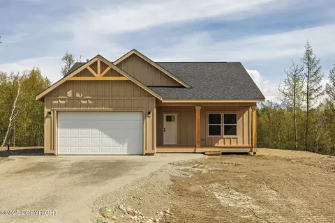 2519 N Cottage Hill Dr, Palmer, AK 99645