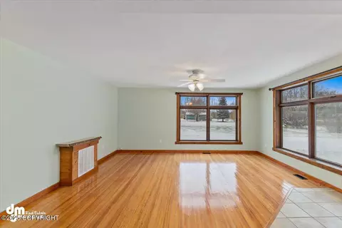 15523 E Outer Springer Loop, Palmer, AK 99645 photo 7