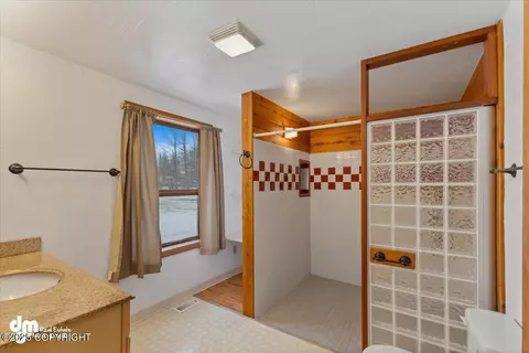 15523 E Outer Springer Loop, Palmer, AK 99645 photo 33