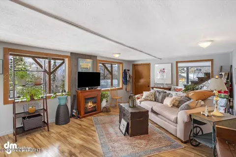 Living - 3669 Pullen Cir, Eagle River, AK 99577 photo 6 of 6