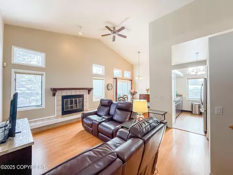 3625 Challenger Cir, Anchorage, AK 99517