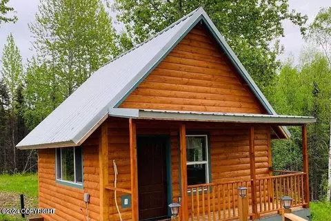 18490 White Fox Rd, Wasilla, AK 99654