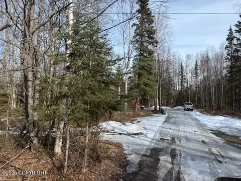 20123 Old Cranberry Dr, Chugiak, AK 99567