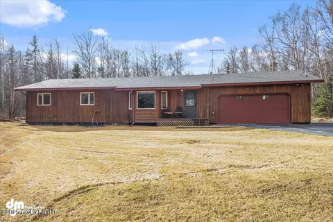 2474 N Willow Dr, Wasilla, AK 99654